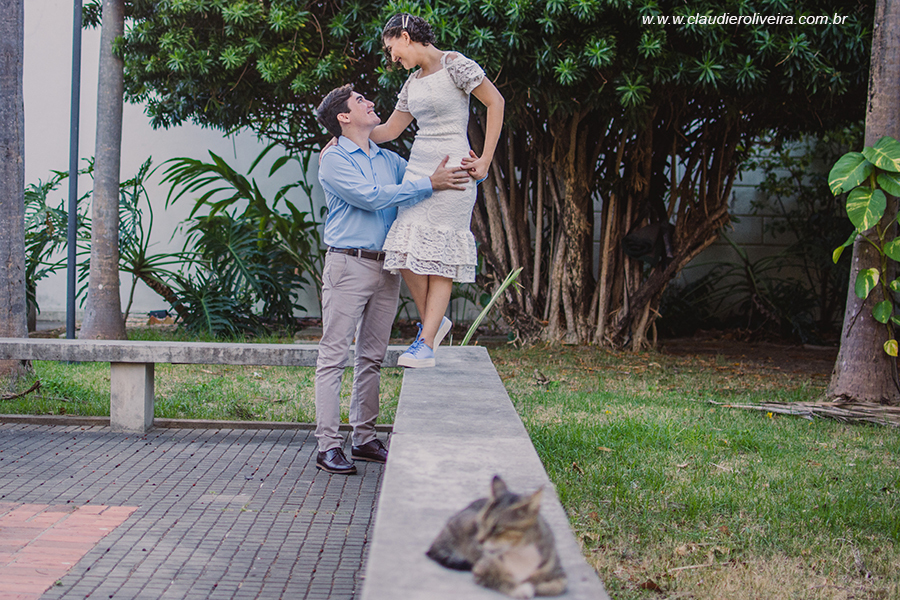 ensaio pré-wedding  há tarde na cidade de Fortaleza no teatro  José de Alencar