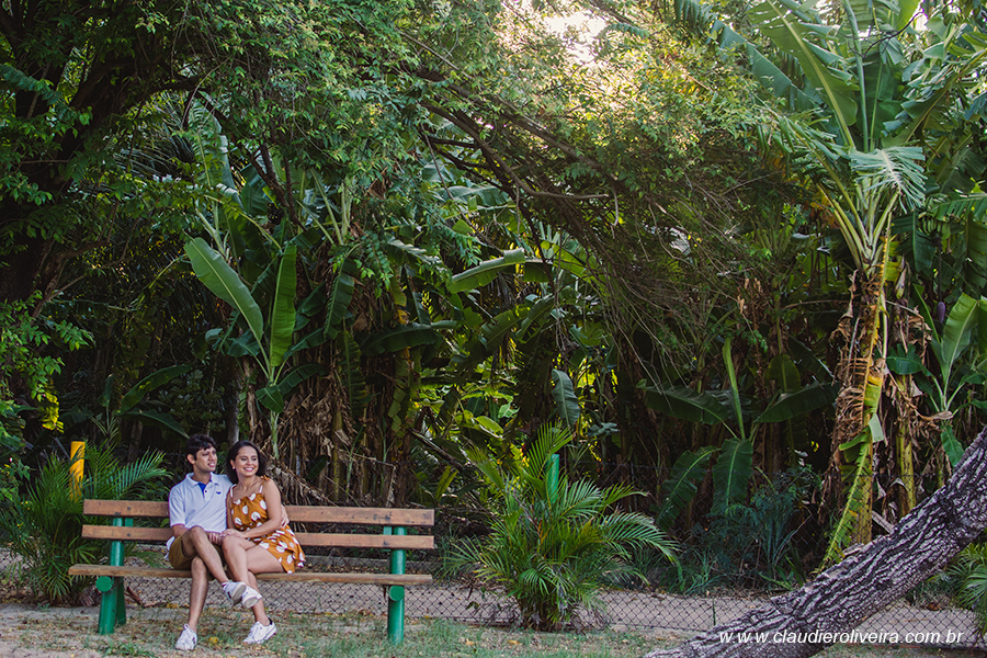 Um ensaio pre wedding no parque engenhoca na cidade de Aquiraz