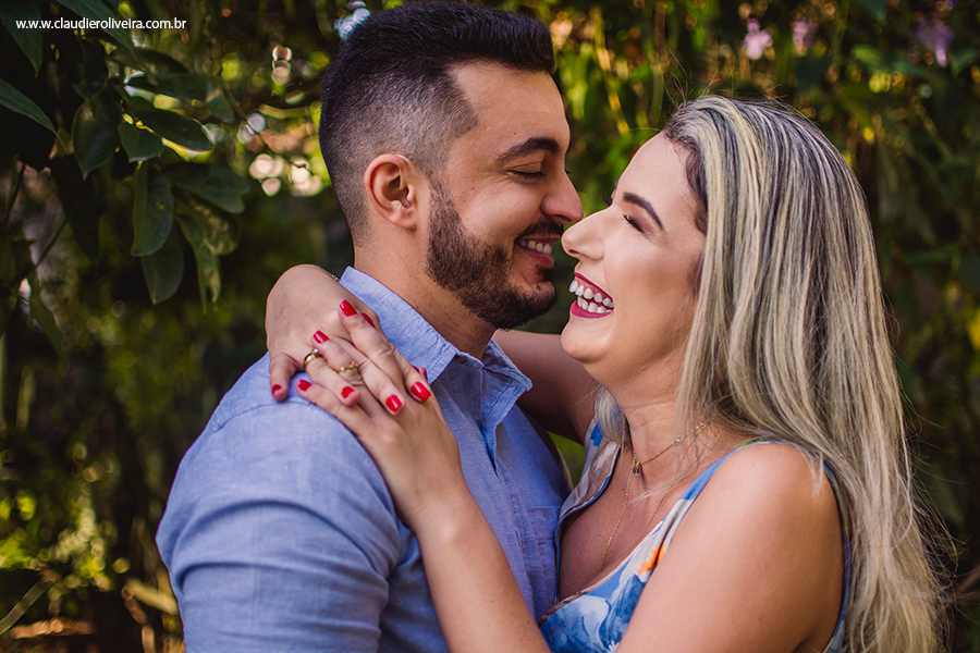 ensaio de casal na casa do lago em Maracanaú