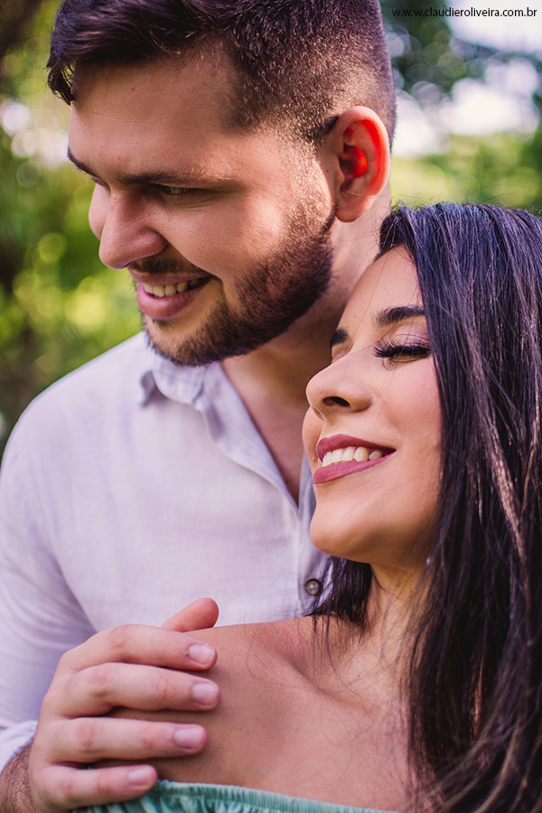 fotografo de ensaios para casamento na cidade de Fortaleza com seu pre wedding no parque do cocó