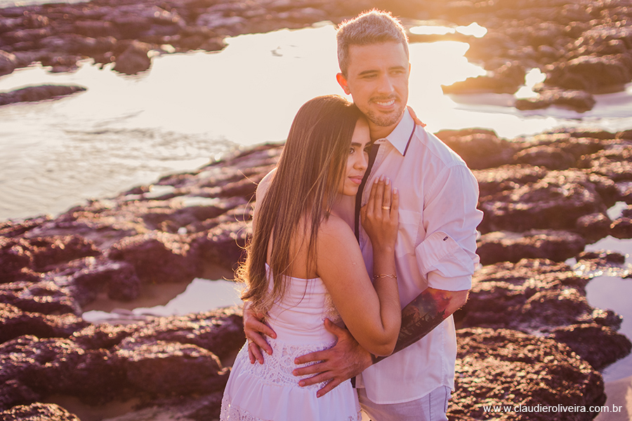Seu ensaio de pre casamento em Fortaleza na praia de Iracema