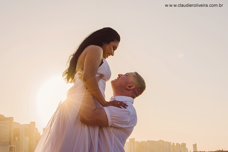 fotografo em fortaleza ensaio de casal na praia de iracema