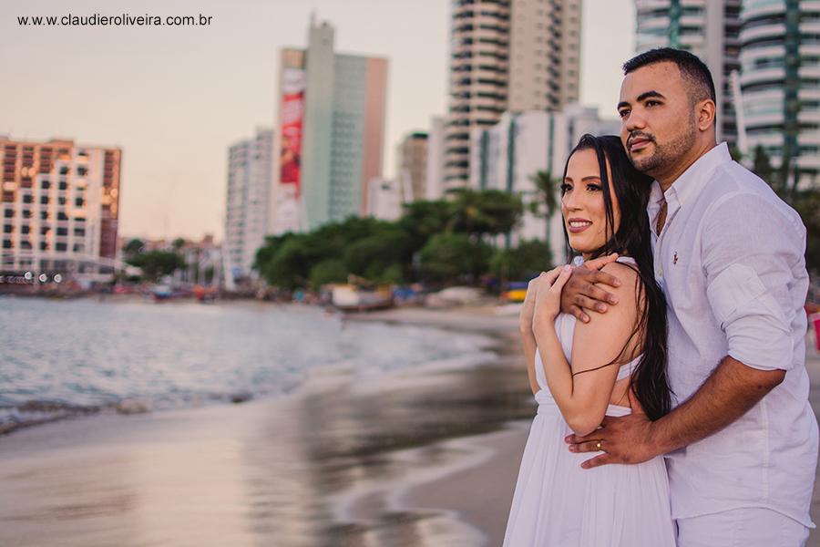 fotografo no pre casamento na Praia de Iracema