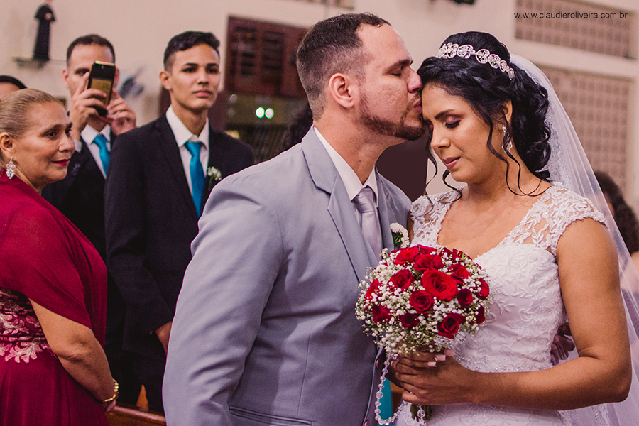 fotógrafo de casamento na Igreja de nossa Senhora de Salette em Fortaleza - Ceará