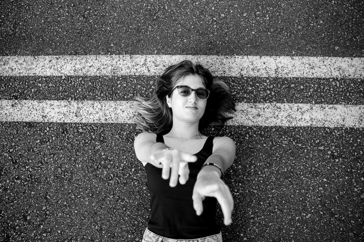 FOTOGRAFIA DE DEBUTANTE, 15 ANOS, PRETO E BRANCO