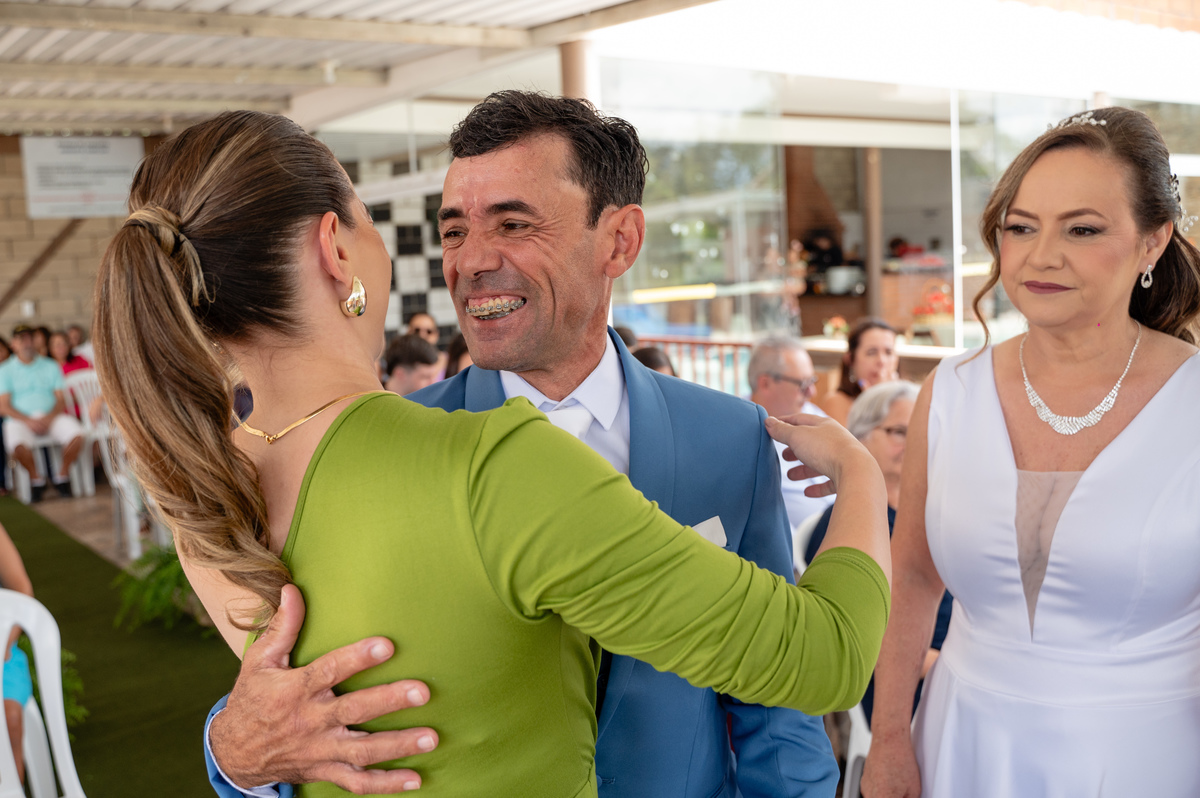 fotografia de casamento, cerimônia, felicidade dos noivos, preto e branco