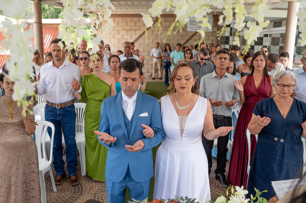 fotografia de casamento, cerimônia, felicidade dos noivos, preto e branco