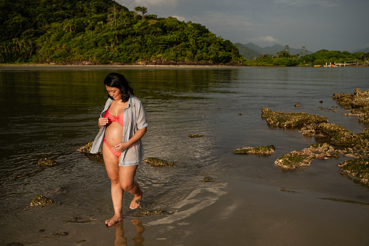 ensaio de gestante, gestar, ensaio de casal, praia, nascer do sol