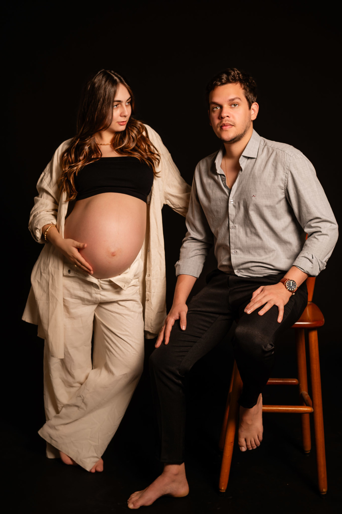 ensaio de gestante em estúdio