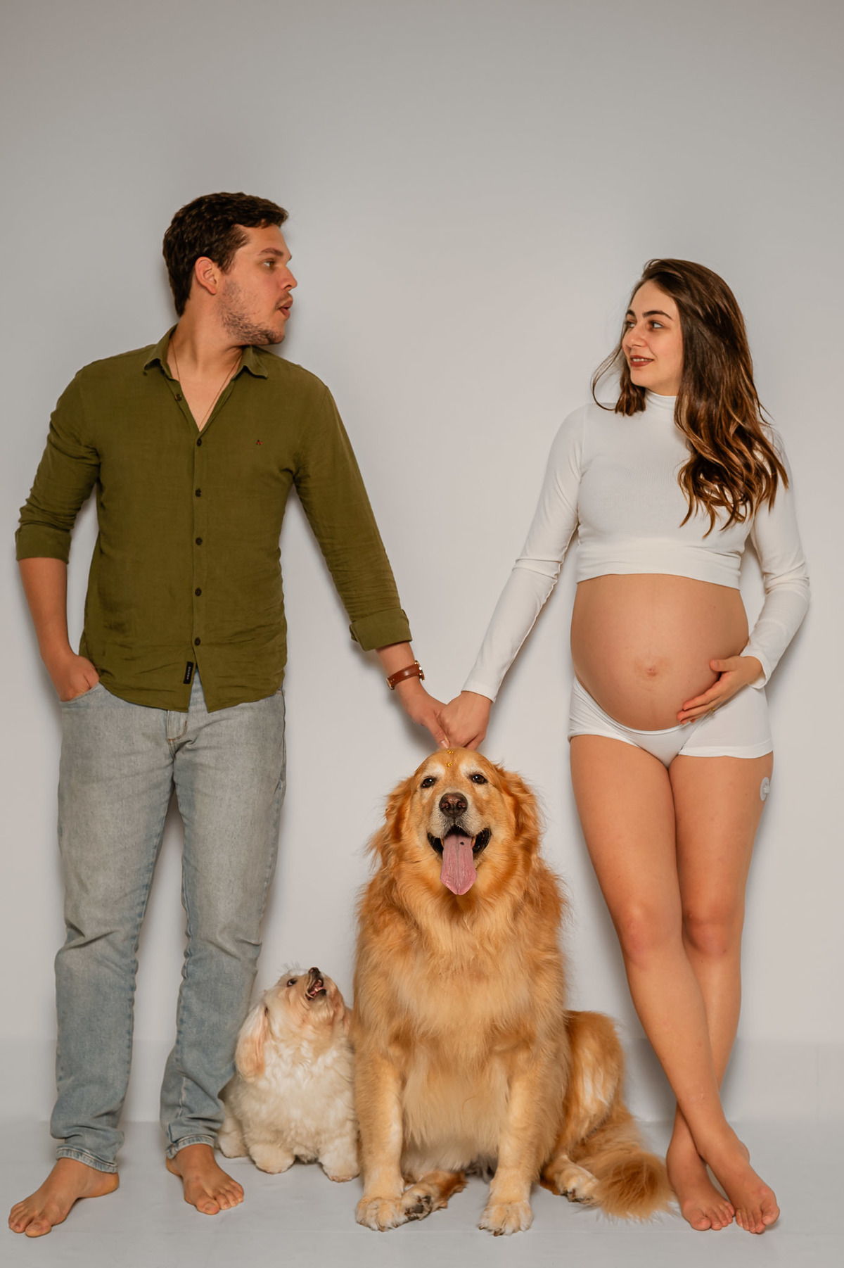 ensaio de gestante em estúdio