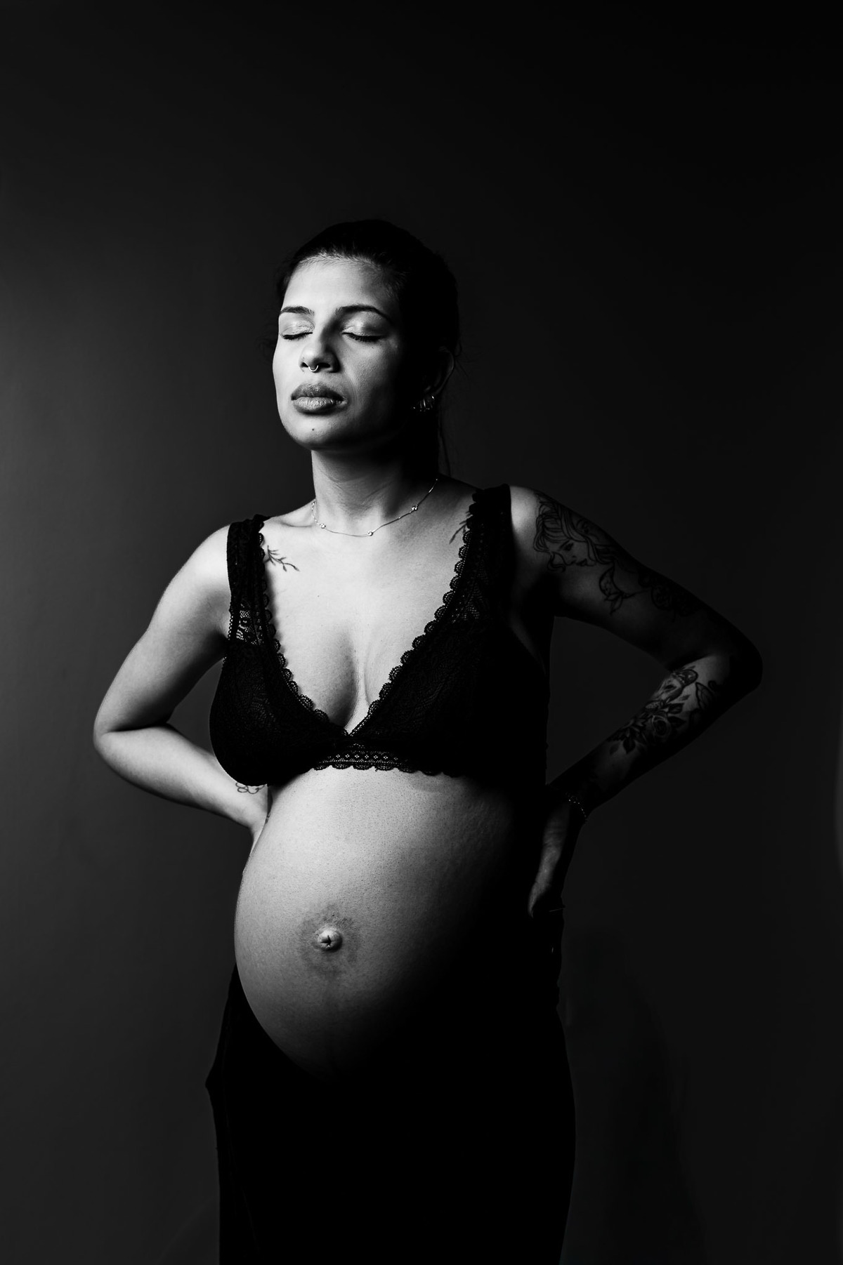 ensaio de gestante em estúdio