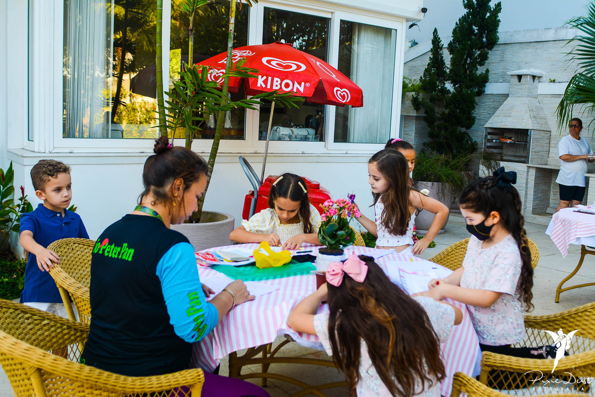 Festa Infantil em Casa Menina Tie Dye Day Novo Leblon Barra da Tijuca 