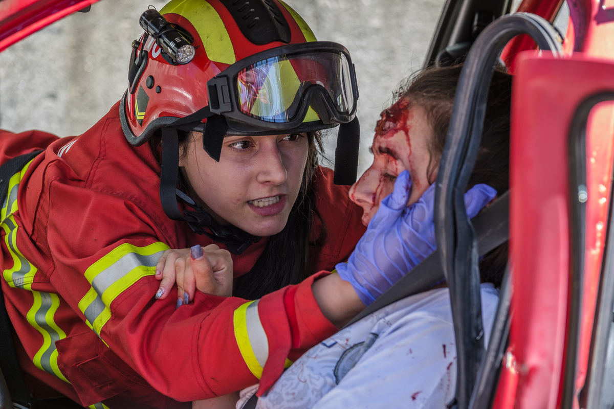 reportagem fotográfica Simulacro Bombeiros Voluntários da Póvoa de Lanhoso Braga Porto Barcelos melhor fotografo braga fotografar batizado familia criança
