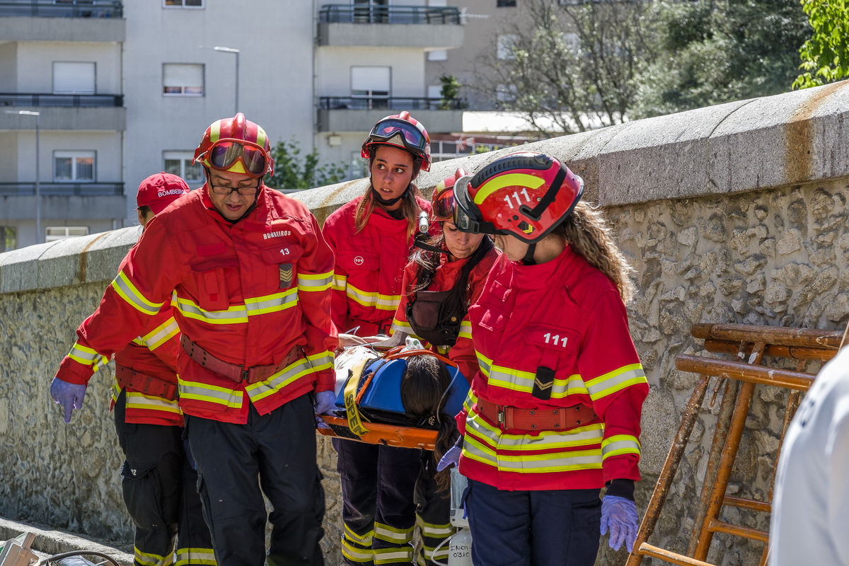 Fotojornalismo Braga Simulacro Bombeiros Voluntários da Póvoa de Lanhoso Braga Porto Barcelos Guimarães