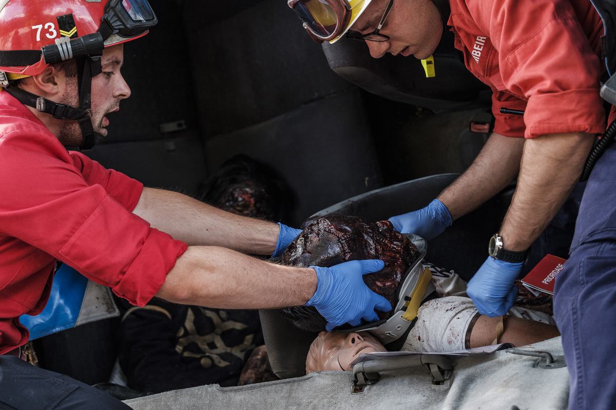 Fotografia braga barcelos guimarães porto fotojornalismo melhor fotografo braga  bombeiros voluntários povoa de lanhoso fotoreportagem braga fotografo batizado braga fotografos em braga para batizados