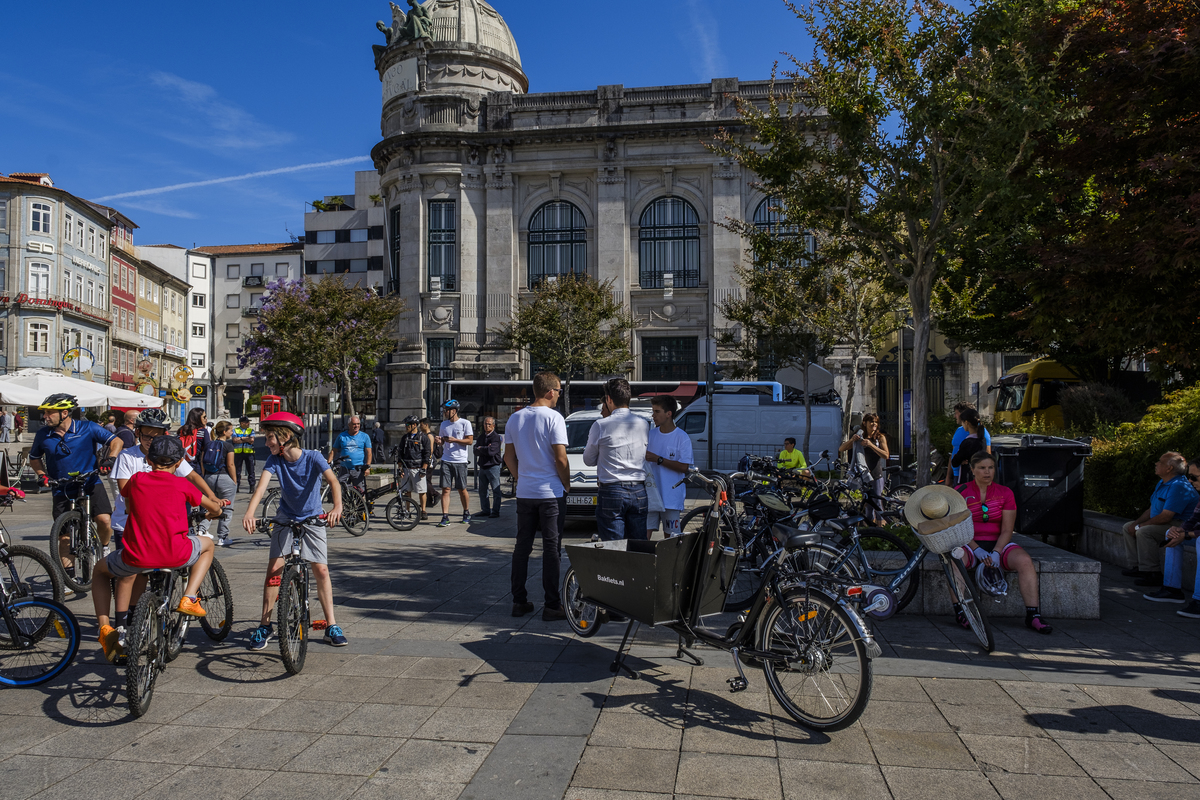 melhor fotografo braga barcelos guimaraes porto passeio braga ciclavel fotorreportagem batizado familia criança fotografias braga fotojornalismo fotografos em braga para batizados