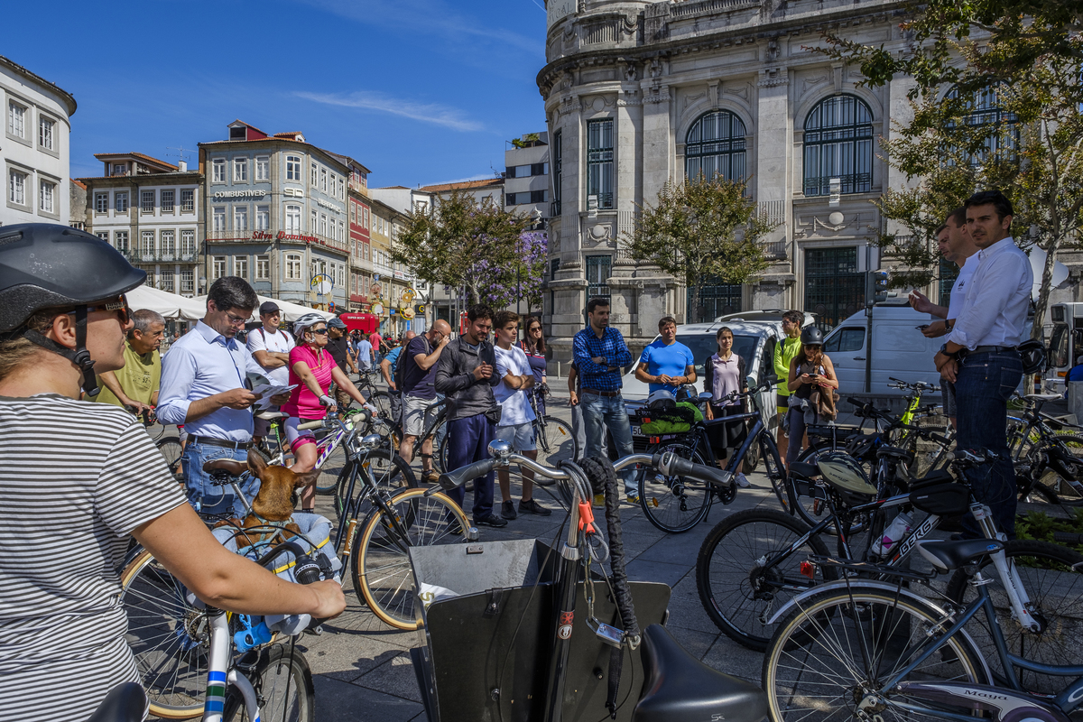 melhor fotografo braga barcelos guimaraes porto passeio braga ciclavel fotorreportagem batizado familia criança fotografias braga fotojornalismo fotografos em braga para batizados