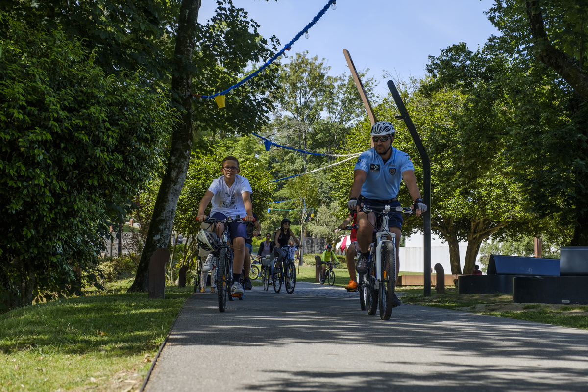 melhor fotografo braga barcelos guimaraes porto passeio braga ciclavel fotorreportagem batizado familia criança fotografias braga fotojornalismo fotografos em braga para batizados