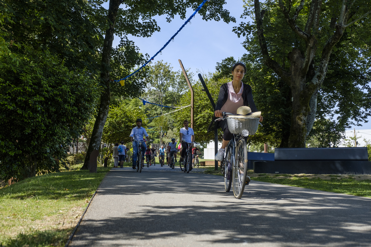 melhor fotografo braga barcelos guimaraes porto passeio braga ciclavel fotorreportagem batizado familia criança fotografias braga fotojornalismo fotografos em braga para batizados