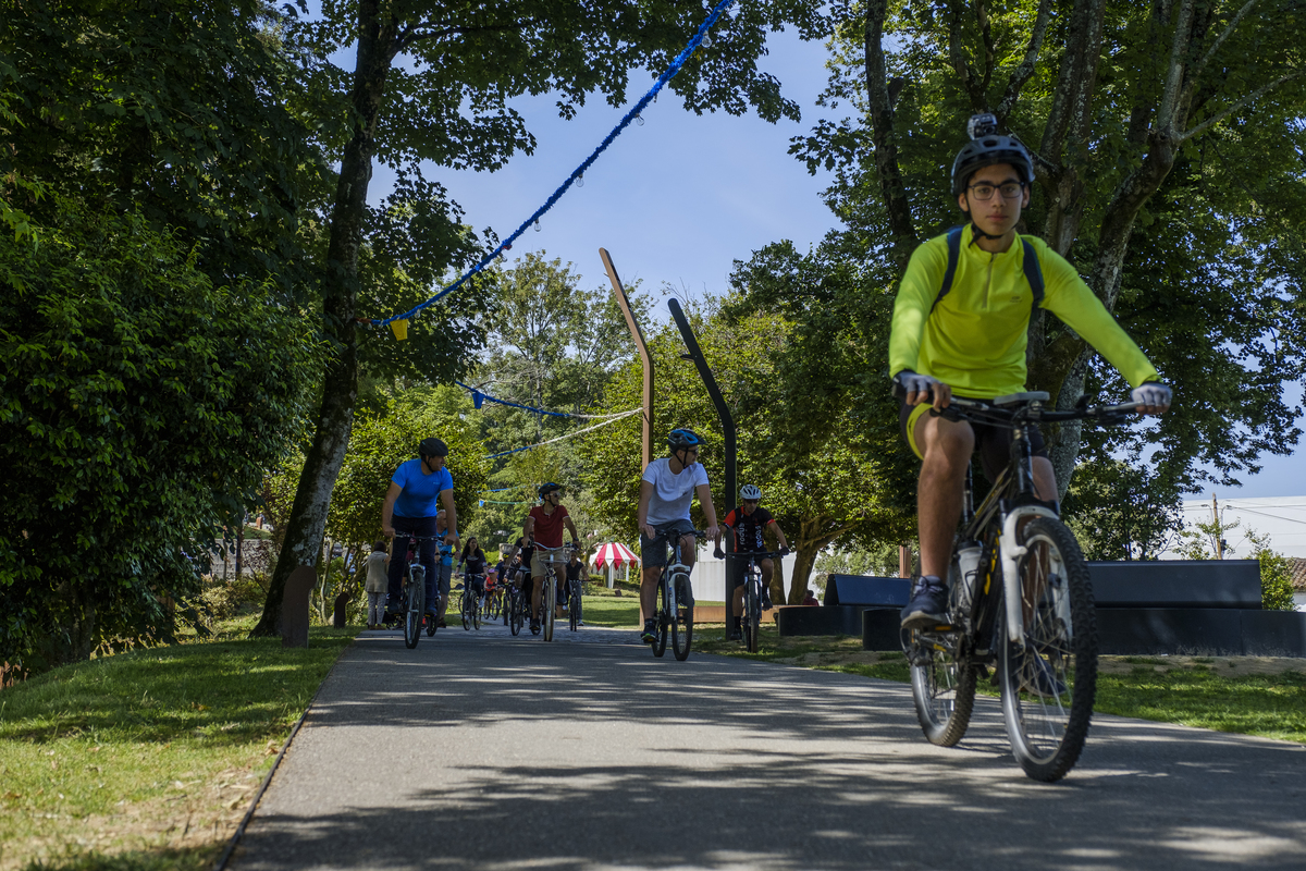 melhor fotografo braga barcelos guimaraes porto passeio braga ciclavel fotorreportagem batizado familia criança fotografias braga fotojornalismo fotografos em braga para batizados