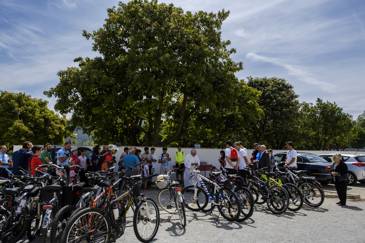 melhor fotografo braga barcelos guimaraes porto passeio braga ciclavel fotorreportagem batizado familia criança fotografias braga fotojornalismo fotografos em braga para batizados