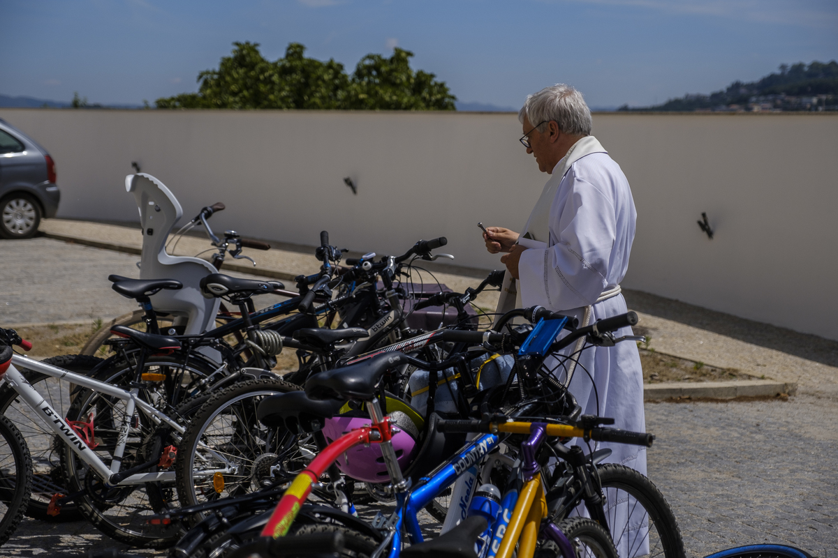 melhor fotografo braga barcelos guimaraes porto passeio braga ciclavel fotorreportagem batizado familia criança fotografias braga fotojornalismo fotografos em braga para batizados