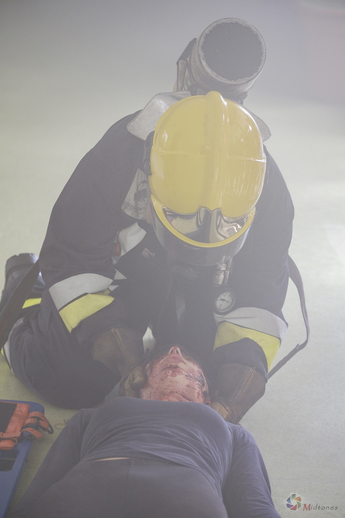 Melhor Fotógrafo braga barcelos guimarães porto fotojornalismo melhor fotografo braga  bombeiros voluntários povoa de lanhoso Inem fotoreportagem braga fotografo batizado familia criança braga