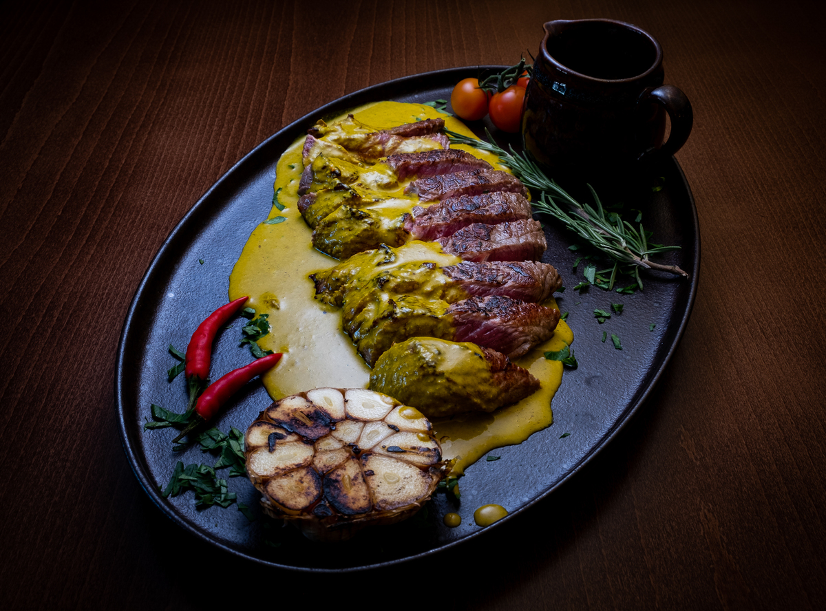 Fotógrafo de gastronomia restauração comida editorial moda produto Braga Porto Guimarães Barcelos Famalicão fotografo Braga Fotografo Nike ginásio roupa de treino esporte fotógrafo desporto atleta 