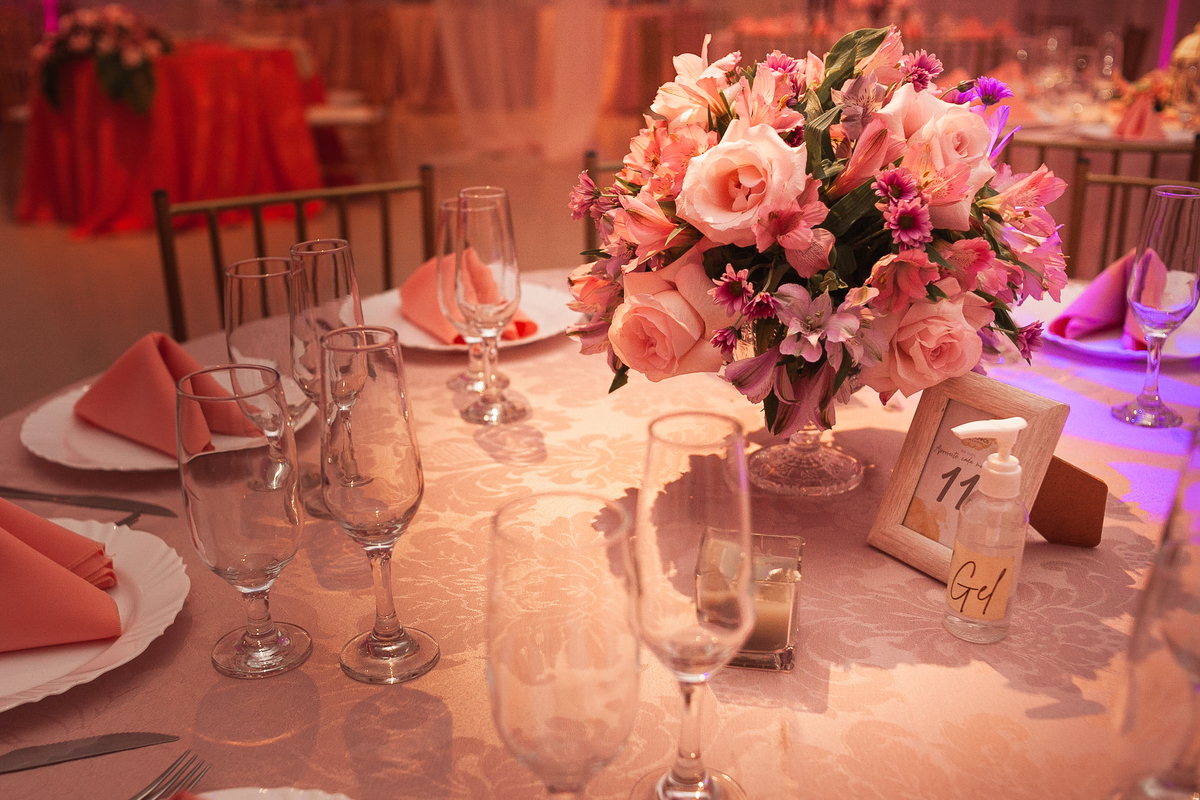 decoração de festa de 15 anos, realiza sonhos cachoeirinha/rs, festa rosa, festa linda de 15 anos, decoração imprecável