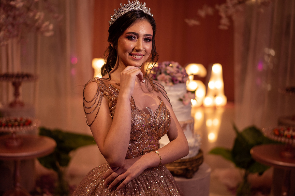 mini ensaio raissa antes de iniciar a festa linda de 15 anos no realiza sonhos em cachoeirinha/rs, festa dos sonhos