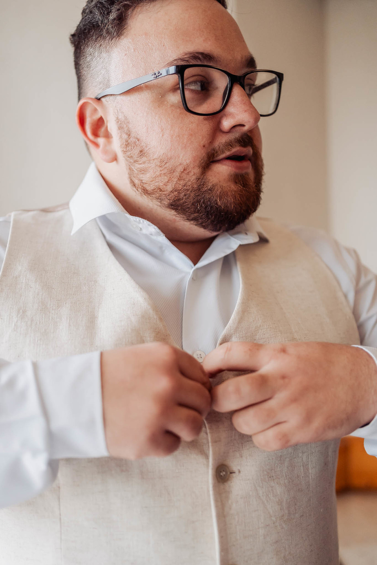 preparativos do noivo, casamento em bento Gonçalves/rs. fotógrafo de casamentos na serra gaucha 