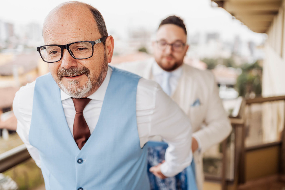 preparativos do noivo, casamento em bento Gonçalves/rs. fotógrafo de casamentos na serra gaucha 