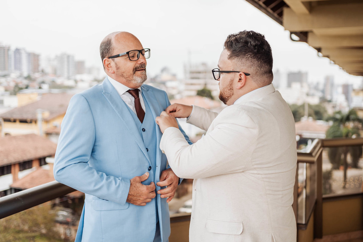 preparativos do noivo, casamento em bento Gonçalves/rs. fotógrafo de casamentos na serra gaucha 