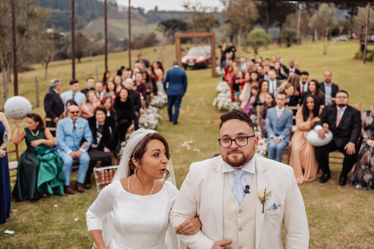 decoração de casamento, Eventos Giuseppe Toniolo, Bento Gonçalves/RS, fotógrafo casamentos na serra gaucha, casamento de luxo, casamento no campo, inspiração de casamento, fotografia espontânea, casamento emocionante, padrinhos, madrinhas, 