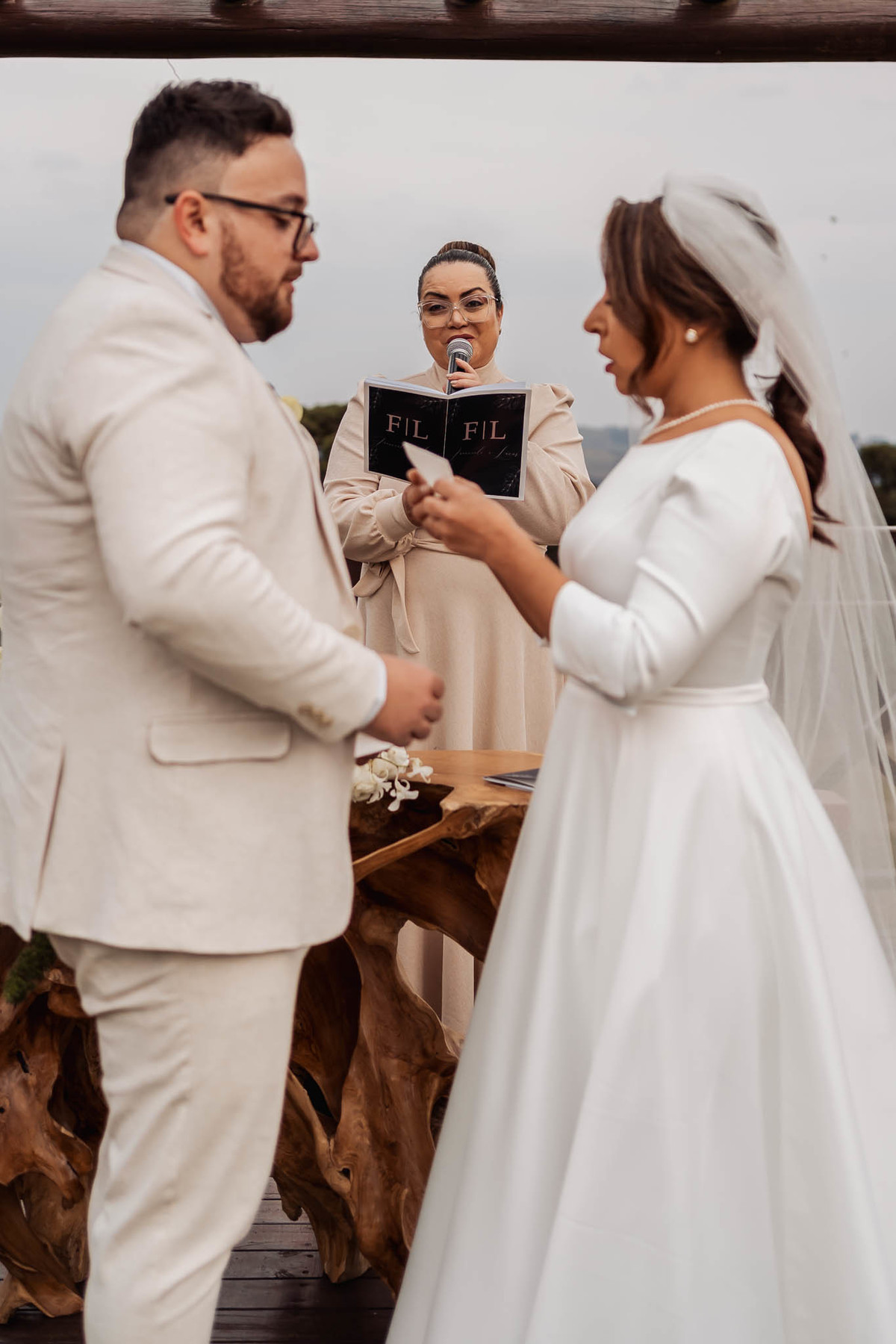 decoração de casamento, Eventos Giuseppe Toniolo, Bento Gonçalves/RS, fotógrafo casamentos na serra gaucha, casamento de luxo, casamento no campo, inspiração de casamento, fotografia espontânea, casamento emocionante, padrinhos, madrinhas, 