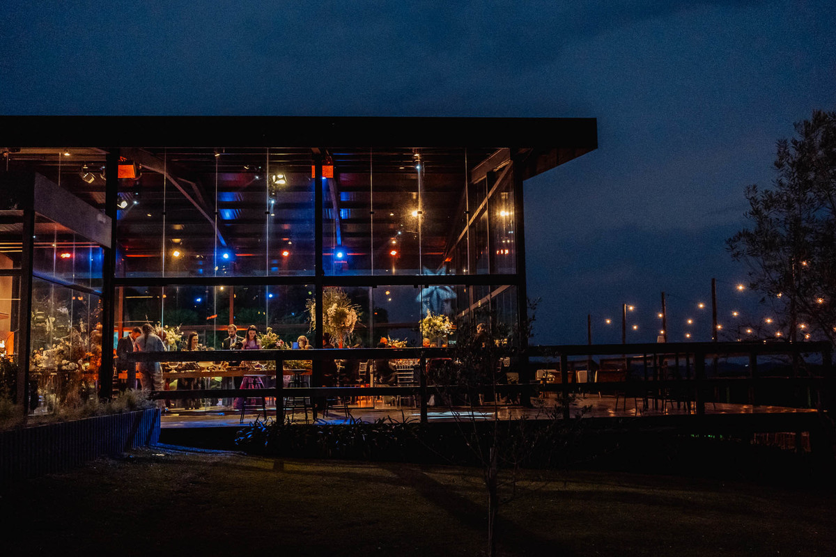decoração de casamento, Eventos Giuseppe Toniolo, Bento Gonçalves/RS, fotógrafo casamentos na serra gaucha, casamento de luxo, casamento no campo, inspiração de casamento, fotografia espontânea, casamento emocionante, padrinhos, madrinhas, 