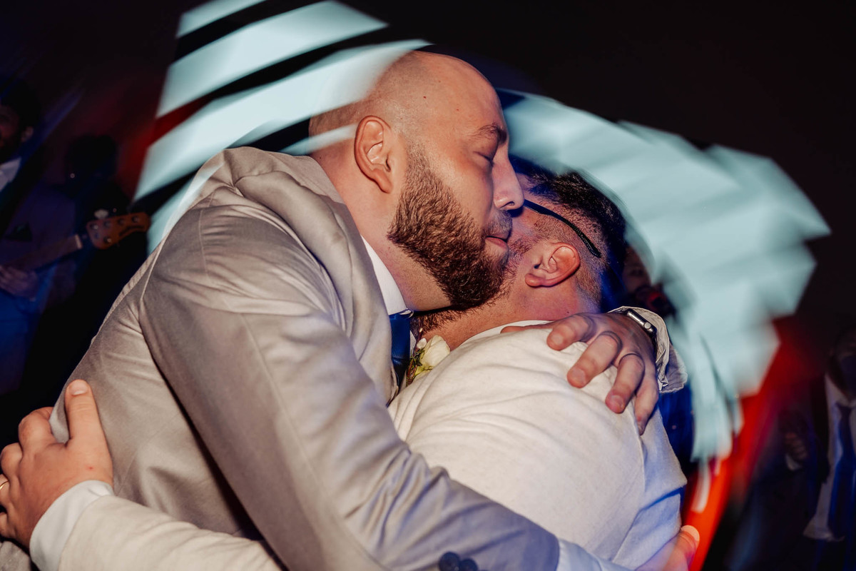 Eventos Giuseppe Toniolo, Bento Gonçalves/RS, fotógrafo casamentos na serra gaucha, casamento de luxo, casamento no campo, inspiração de casamento,  casamento emocionante, padrinhos, madrinhas, festa de casamento, os calamares, balada de casamento 