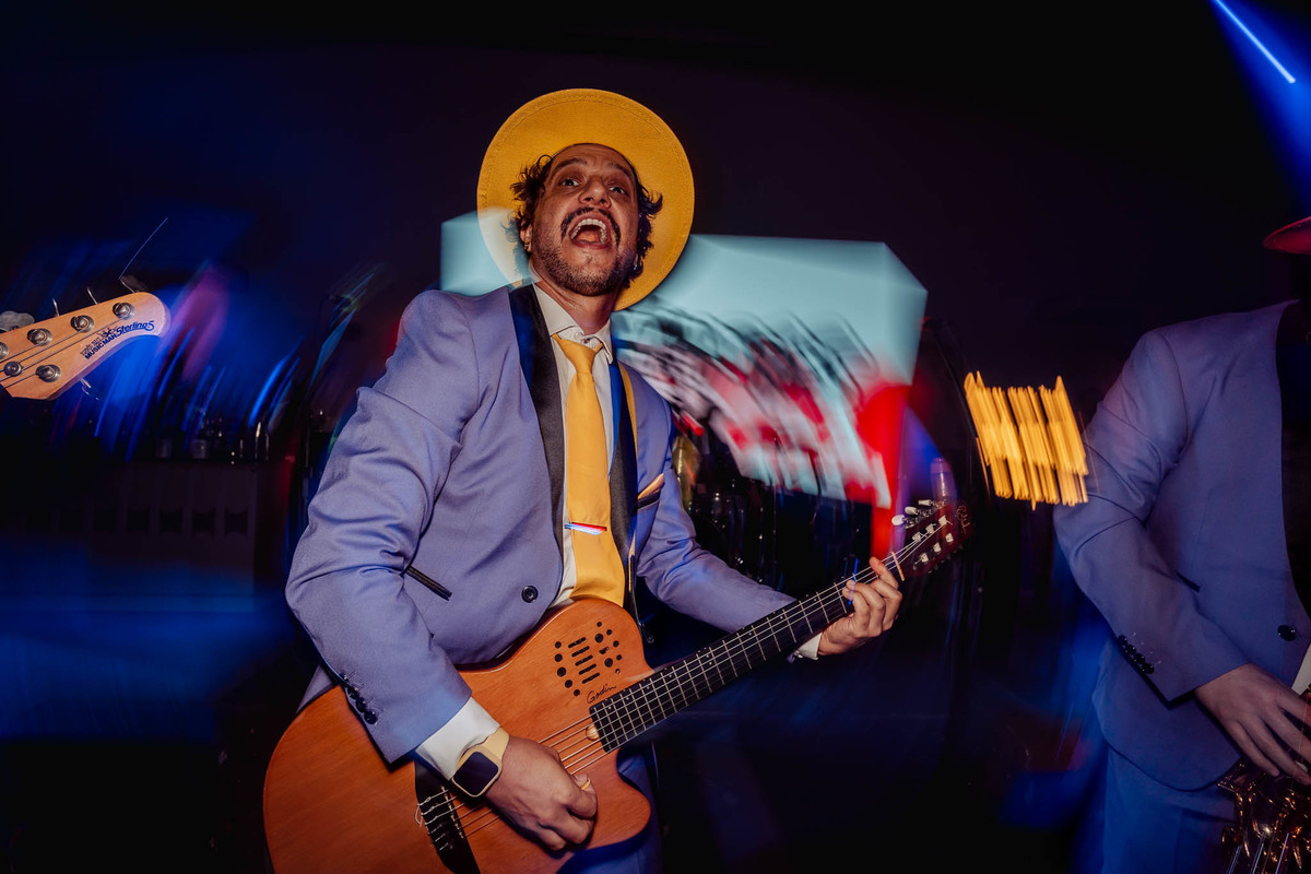 Eventos Giuseppe Toniolo, Bento Gonçalves/RS, fotógrafo casamentos na serra gaucha, casamento de luxo, casamento no campo, inspiração de casamento,  casamento emocionante, padrinhos, madrinhas, festa de casamento, os calamares, balada de casamento 