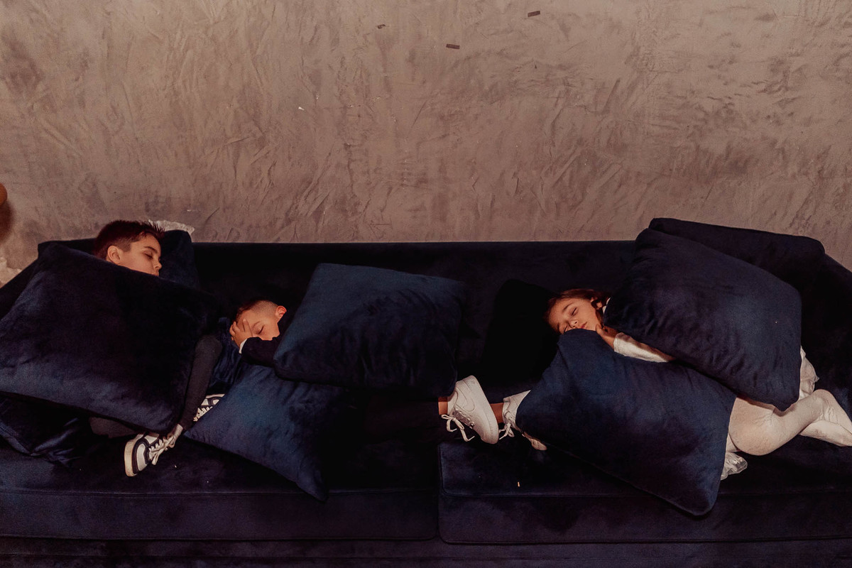 Eventos Giuseppe Toniolo, Bento Gonçalves/RS, fotógrafo casamentos na serra gaucha, casamento de luxo, casamento no campo, inspiração de casamento,  casamento emocionante, padrinhos, madrinhas, festa de casamento, os calamares, balada de casamento 