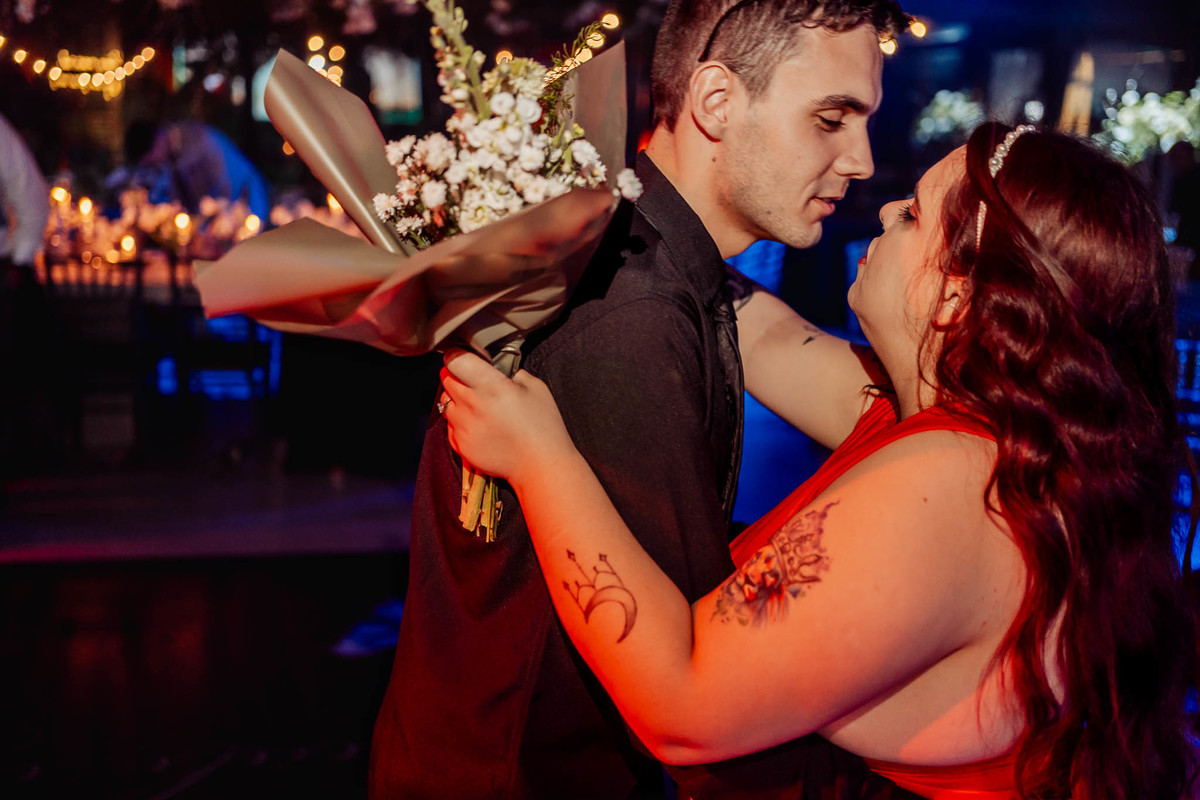 Eventos Giuseppe Toniolo, Bento Gonçalves/RS, fotógrafo casamentos na serra gaucha, casamento de luxo, casamento no campo, inspiração de casamento,  casamento emocionante, padrinhos, madrinhas, festa de casamento, os calamares, balada de casamento 