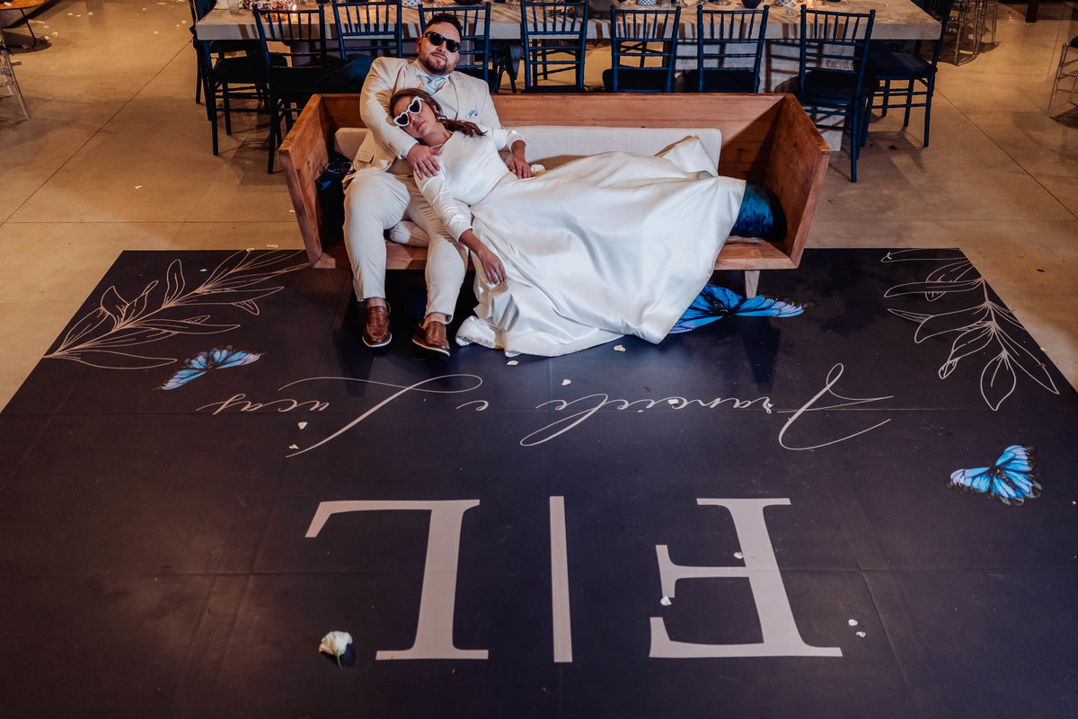 Eventos Giuseppe Toniolo, Bento Gonçalves/RS, fotógrafo casamentos na serra gaucha, casamento de luxo, casamento no campo, inspiração de casamento,  casamento emocionante, padrinhos, madrinhas, festa de casamento, os calamares, balada de casamento 