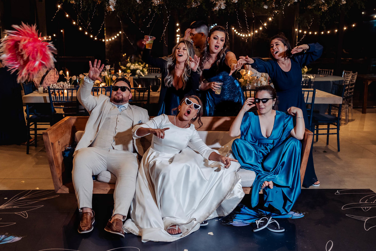 Eventos Giuseppe Toniolo, Bento Gonçalves/RS, fotógrafo casamentos na serra gaucha, casamento de luxo, casamento no campo, inspiração de casamento,  casamento emocionante, padrinhos, madrinhas, festa de casamento, os calamares, balada de casamento 