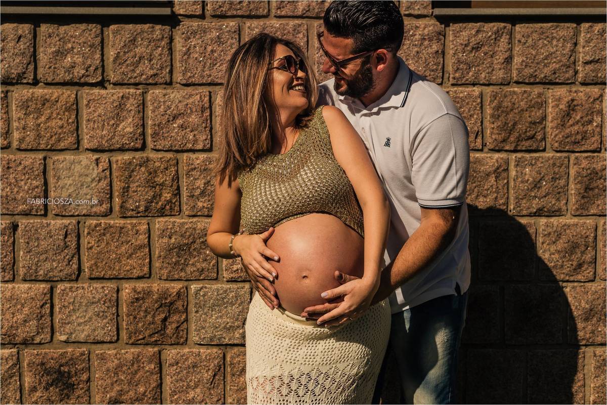 ensaio gestante apaixonados, por fabricio souza, ensaio gestante externo, fotografia de gestante porto alegre, fotos barriga grávida, gravidez, filho amado, ensaio casal gestante, casal grávidos, 