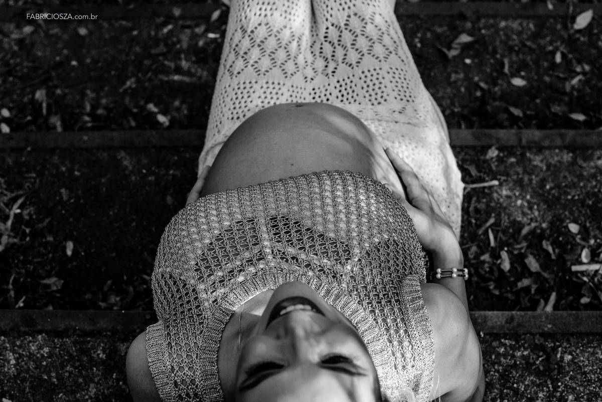 ensaio gestante apaixonados, por fabricio souza, ensaio gestante externo, fotografia de gestante porto alegre, fotos barriga grávida, gravidez, filho amado, ensaio casal gestante, casal grávidos, 