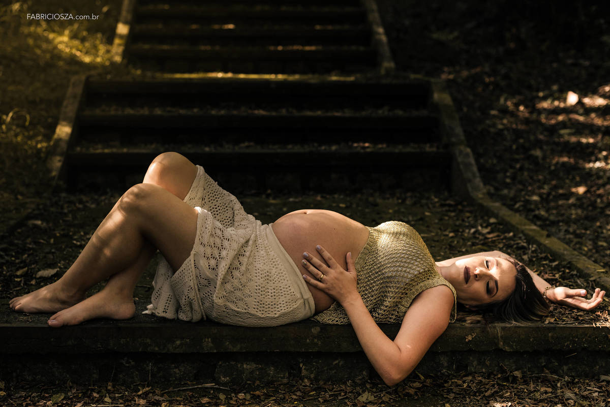 ensaio gestante apaixonados, por fabricio souza, ensaio gestante externo, fotografia de gestante porto alegre, fotos barriga grávida, gravidez, filho amado, ensaio casal gestante, casal grávidos, 