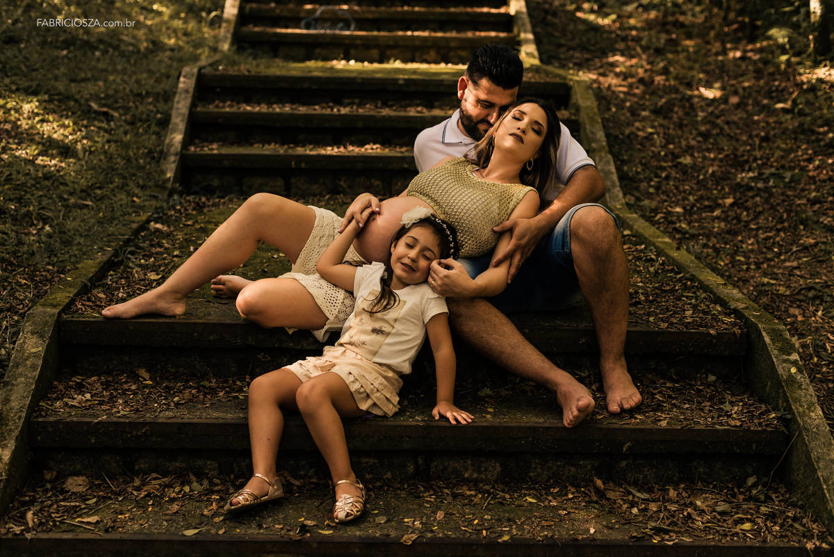 ensaio gestante apaixonados, por fabricio souza, ensaio gestante externo, fotografia de gestante porto alegre, fotos barriga grávida, gravidez, filho amado, ensaio casal gestante, casal grávidos, 