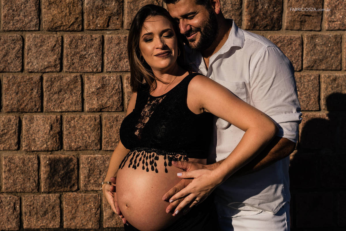 pais gravidos a espera do valentin, ensaio de gestante no parque engenheiro gabriel kinijinik, por fabricio souza