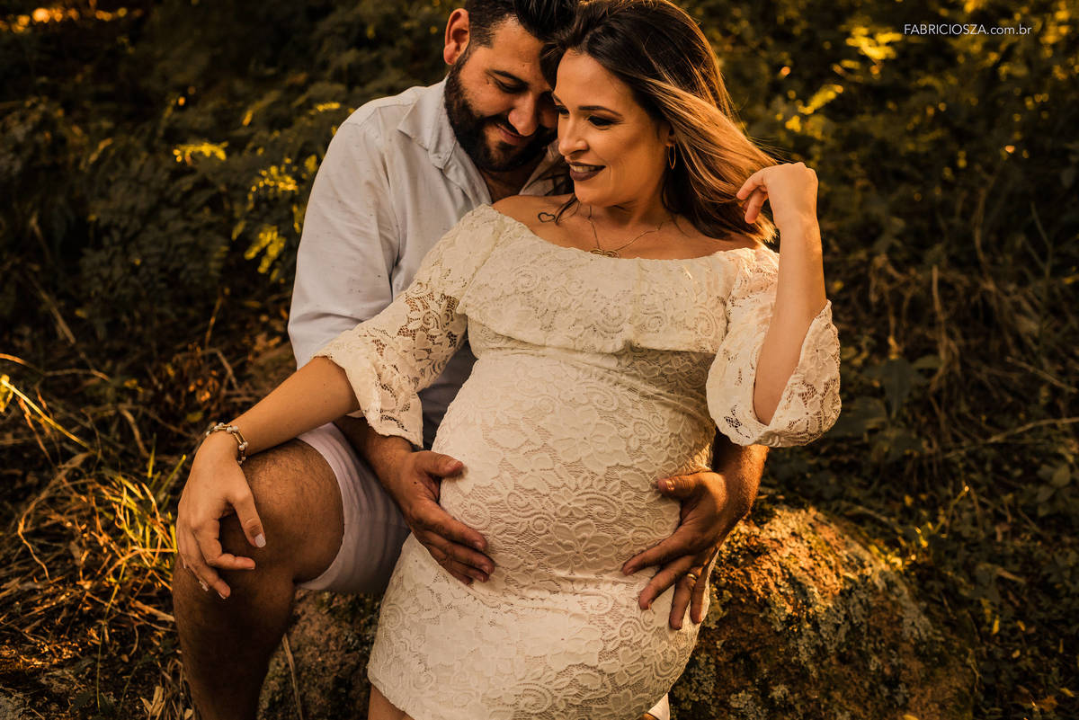 pais gravidos a espera do valentin, ensaio de gestante no parque engenheiro gabriel kinijinik, por fabricio souza
