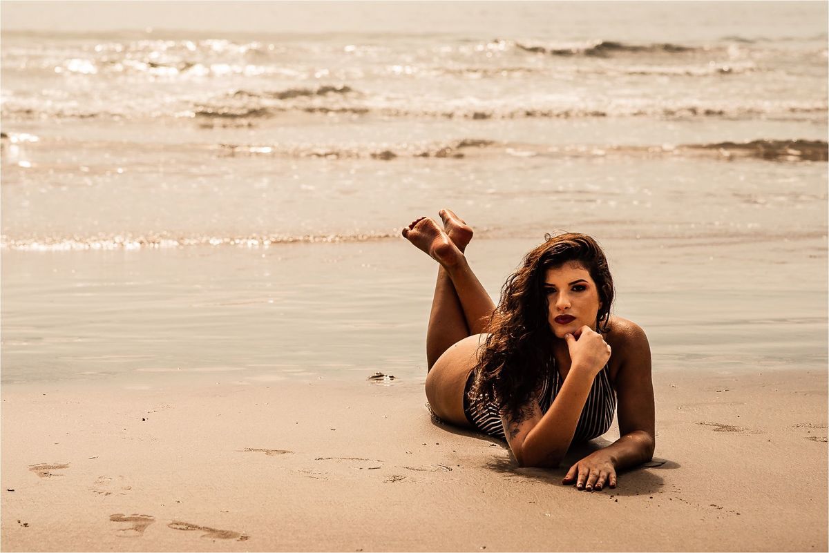 ensaio feminino, praia do rosa, rosa sul rosa norte, praia de santa catarina, fotografo gaucho, ondas do mar, banho de mar, fabricio souza fotografo, ensaio na praia, fotos na praia, mulheres lindas na praia, fabricio souza fotografo