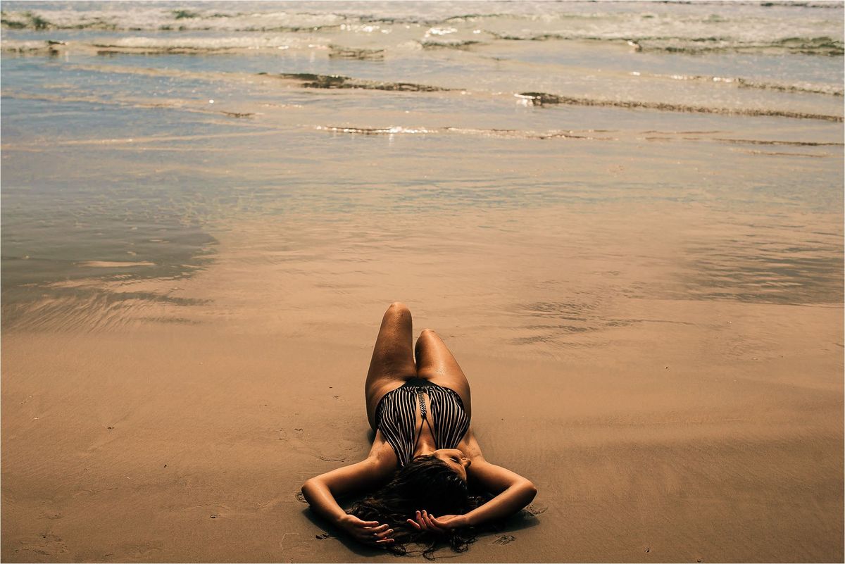 ensaio feminino, praia do rosa, rosa sul rosa norte, praia de santa catarina, fotografo gaucho, ondas do mar, banho de mar, fabricio souza fotografo, ensaio na praia, fotos na praia, mulheres lindas na praia, fabricio souza fotografo